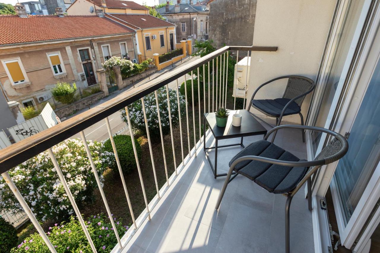 Apartman Izis Centar Pule Pula Luaran gambar