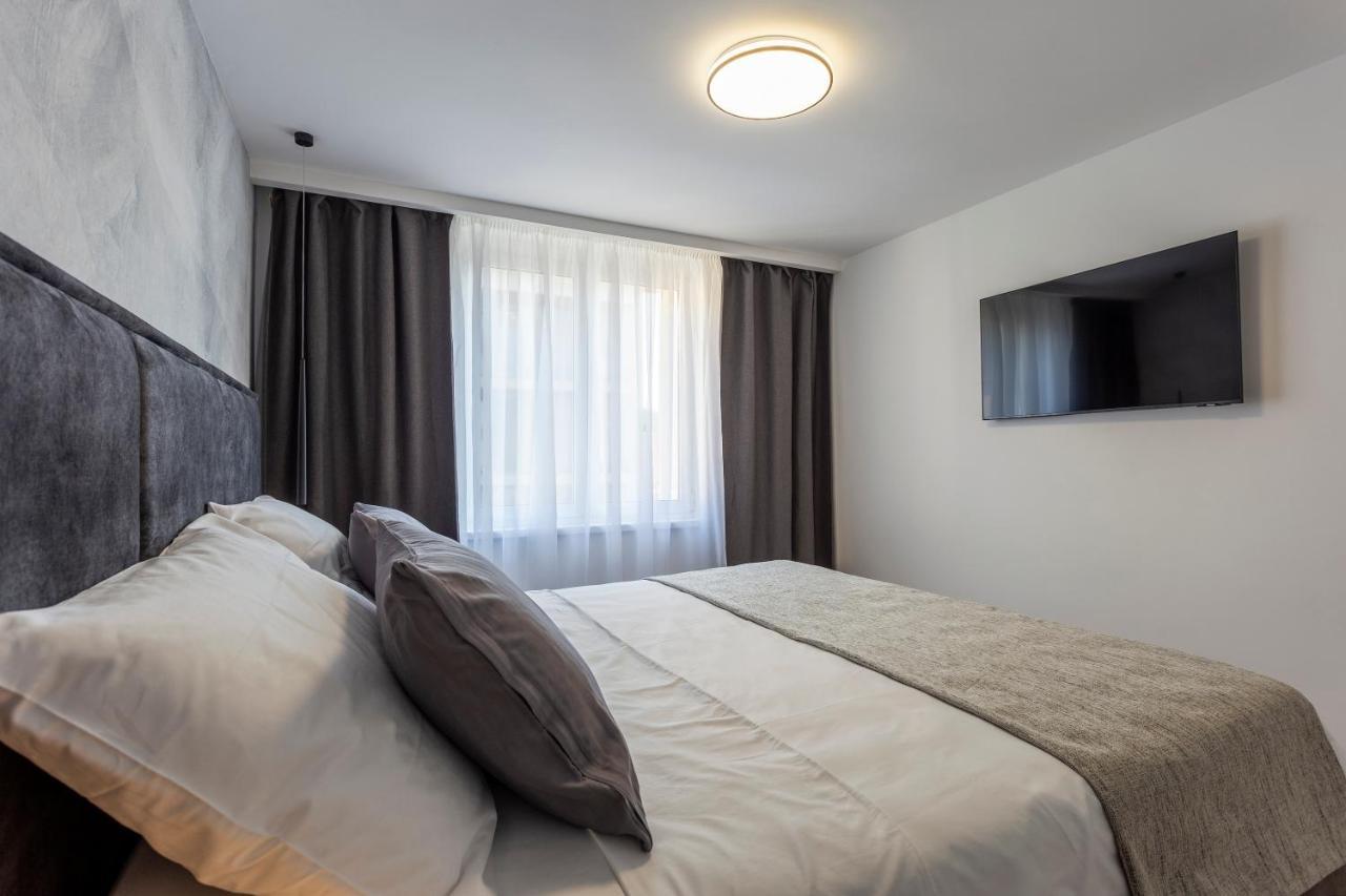 Apartman Izis Centar Pule Pula Luaran gambar